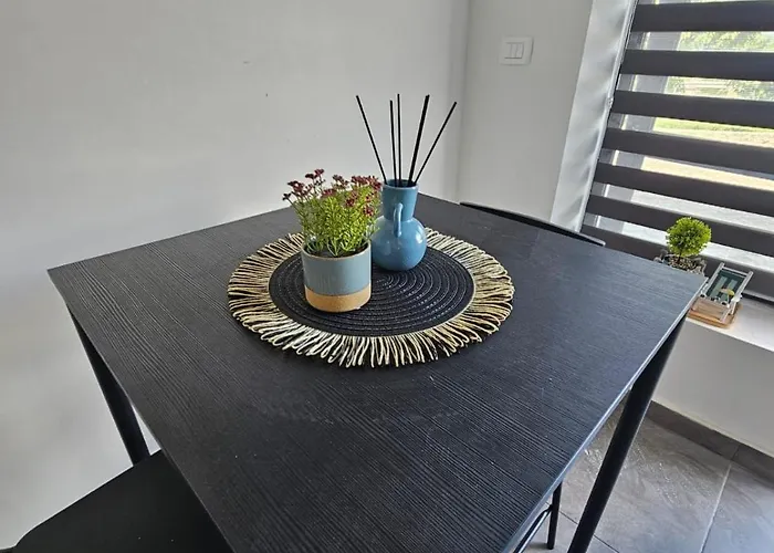 Dts3 Apartment