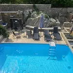Dts3 * Kaštel