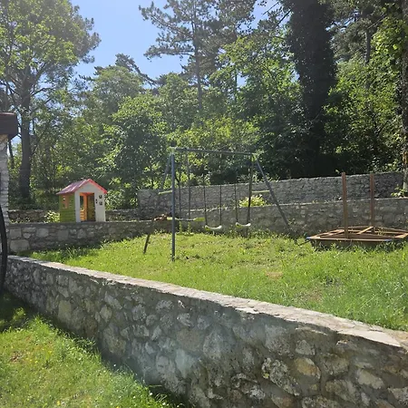 Dts3 * Kaštel