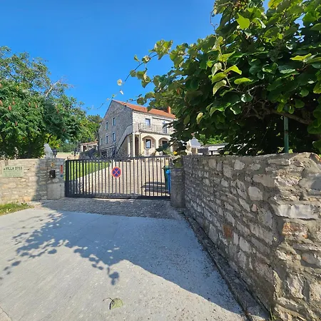 Dts3 Kaštel