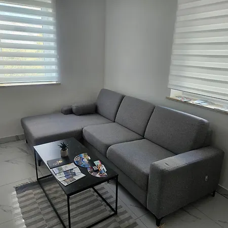 Dts3 Apartmán Kaštel